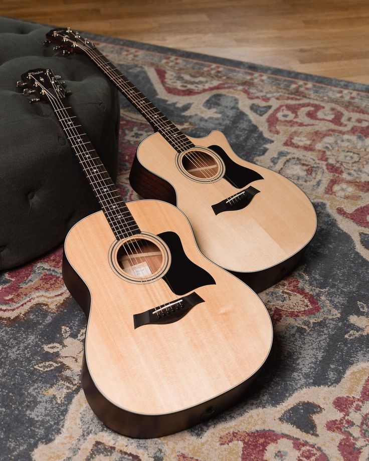 Gitar dari kayu yang berbeda memiliki ciri khasnya masing-masing