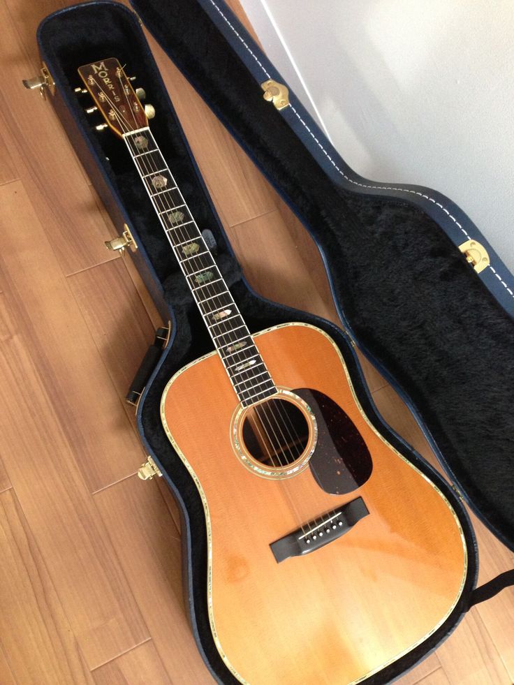 Gitar bisa awet jika cara penyimpanannya benar.