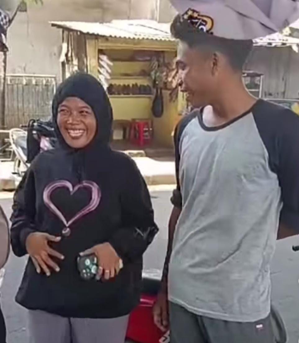Ibu ngidam girang ingin ditilang polisi