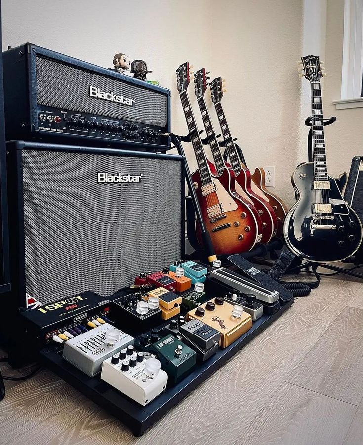 Pedal efek pada gitar yang bisa dibeli dengan harga terjangkau.