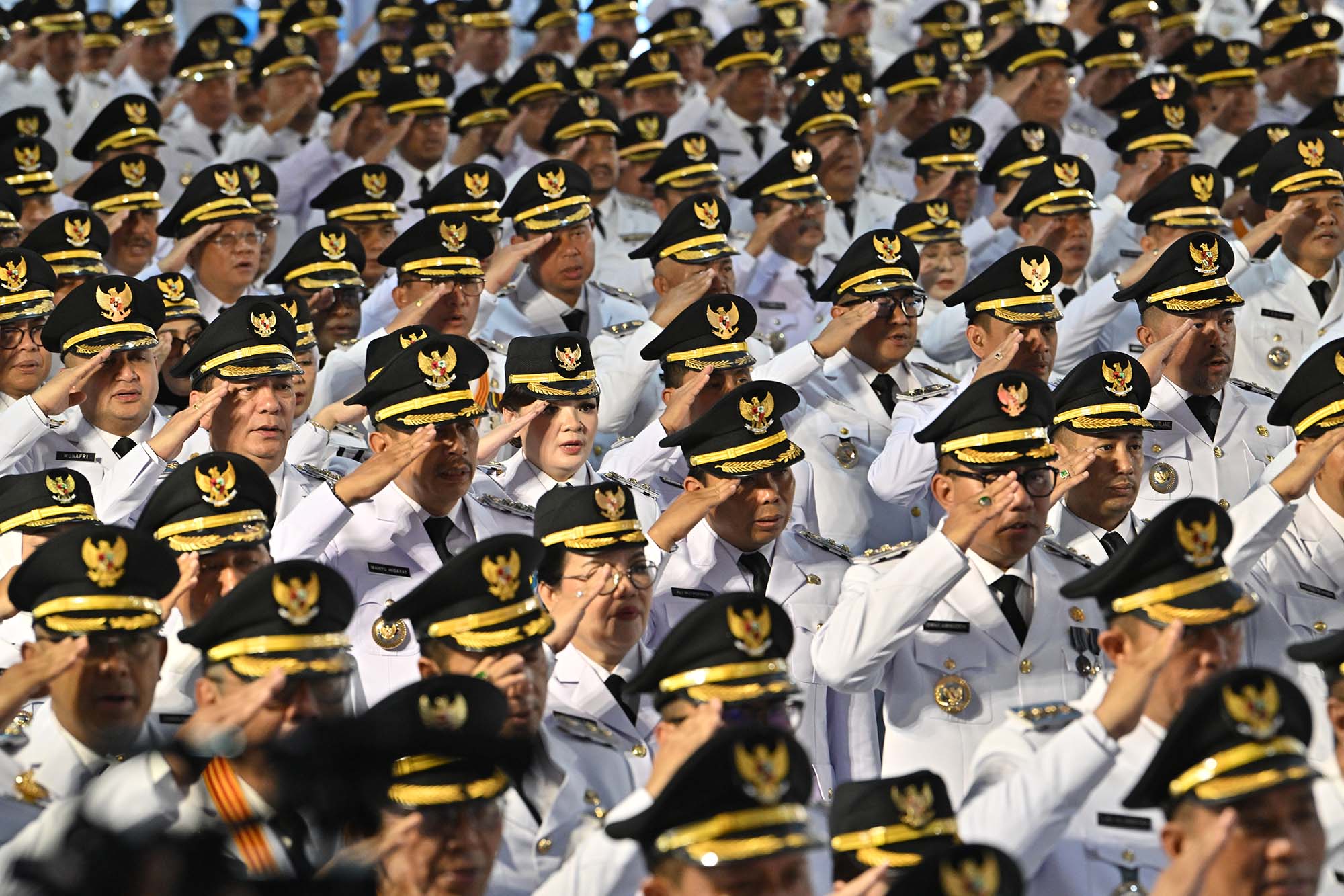 Pelantikan kepala daerah serentak, pada Kamis (20/02) di Istana Kepresidenan Jakarta
