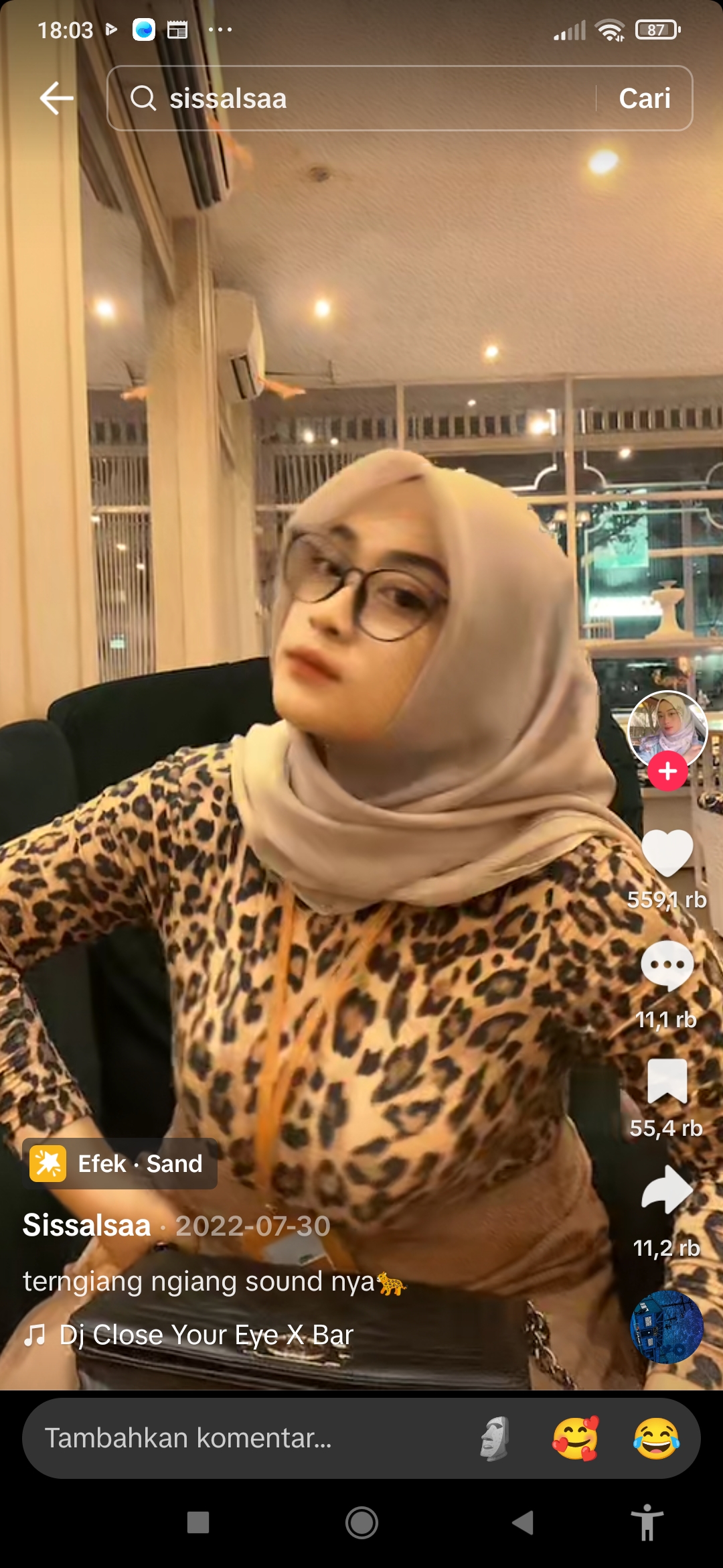 Potret Bu guru Salsa ketika berjoget Tiktok