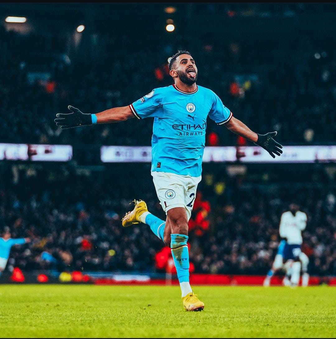 selebrasi Riyad Mahrez