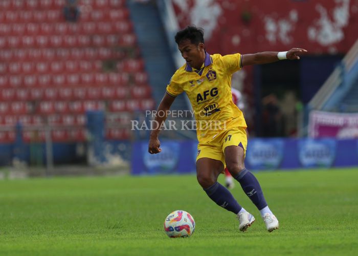 Striker Persik Kediri M. Khanafi.