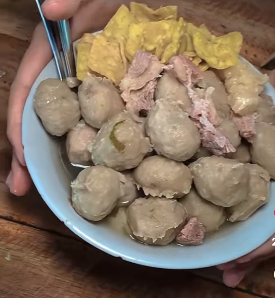 Tampilan bakso harga Rp 15.000