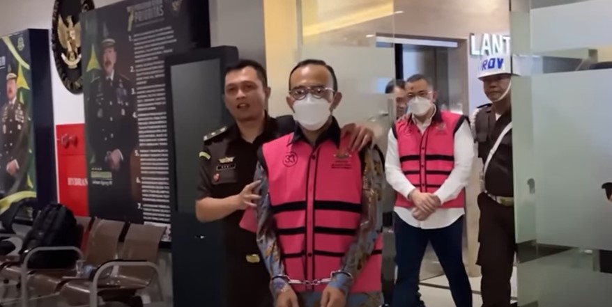 Direktur Utama PT Pertamina Patra Niaga, Riva Siahaan yang ditetapkan sebagai tersangka kasus  korupsi minyak mentah