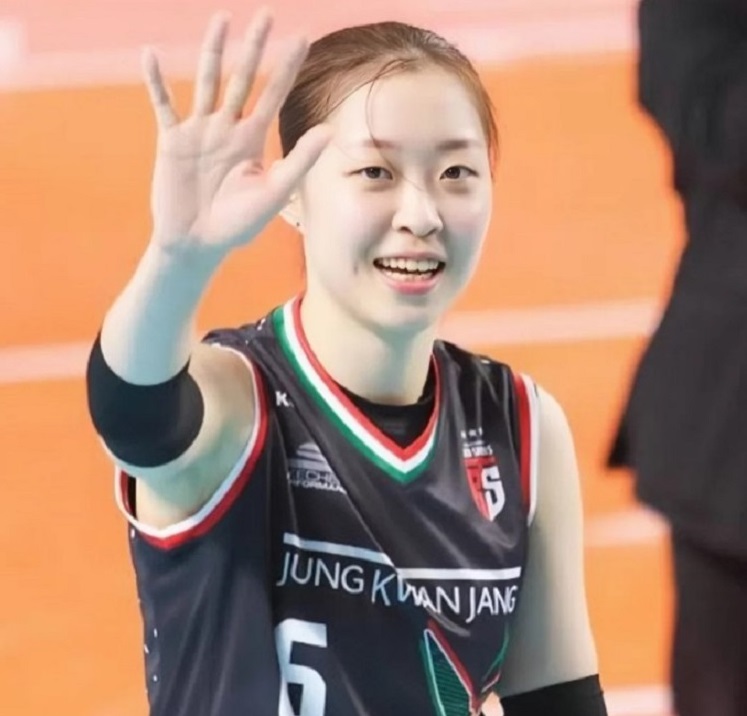 Park Eun-Jin, Pemain Inti Red Spark yang alami cedera di Set 3 Pertandingan Ronde 6 Liga Voli Korea 2025