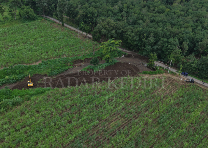 RAWAN BANJIR: Kawasan Desa Sepawon, Kecamatan Plosoklaten tampak dari atas.
