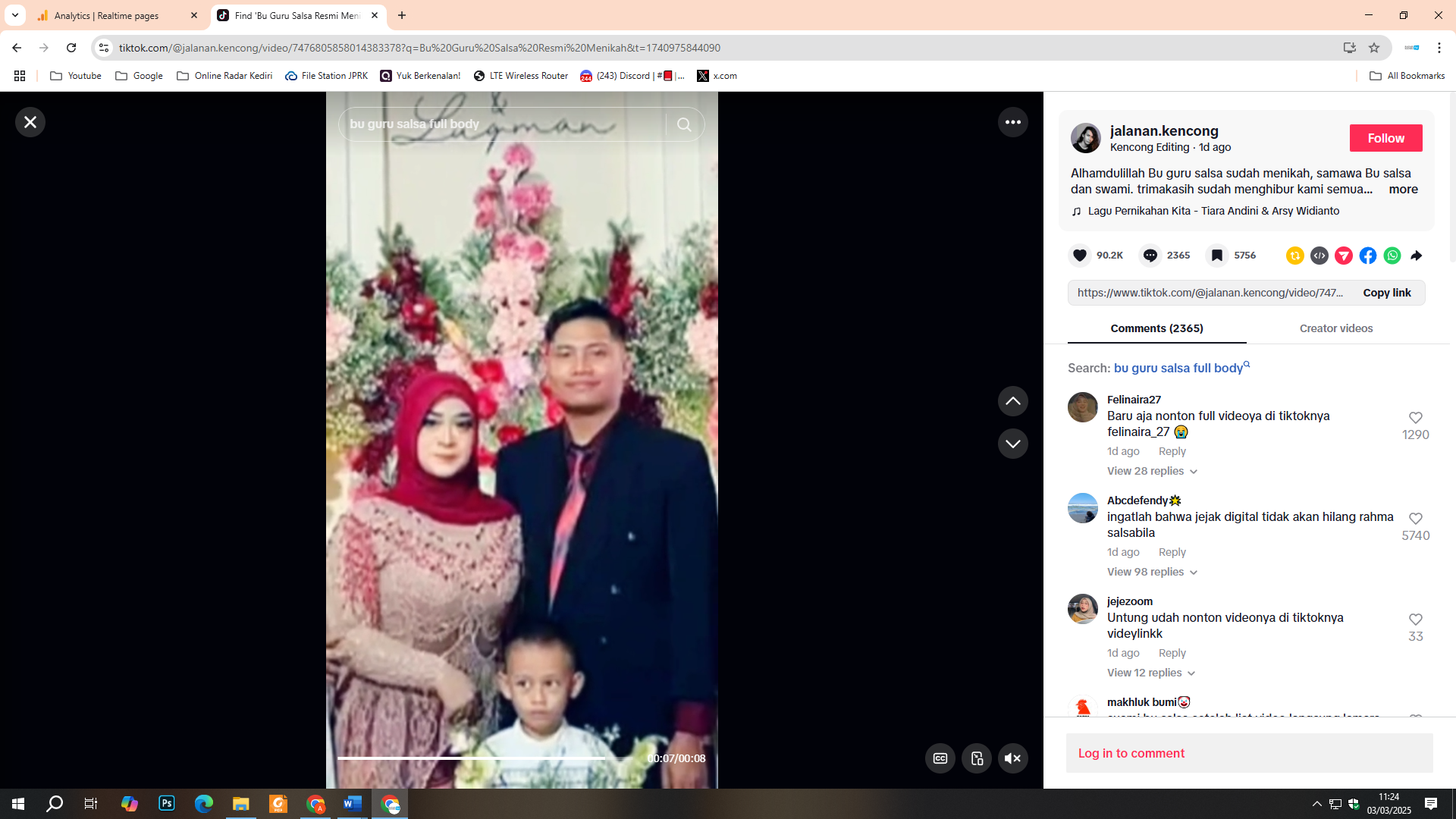 Potret pernikahan bu guru salsa