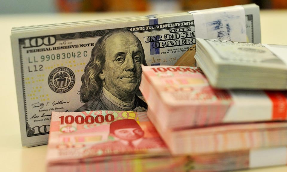 Mata Uang Dollar dan Rupiah