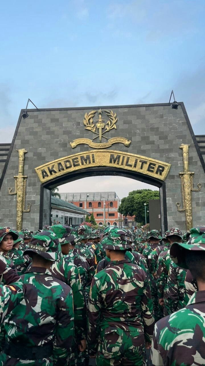 TNI Berkumpul di Akademi Militer