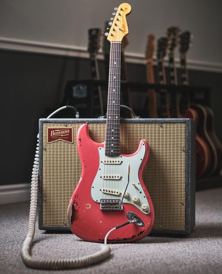 Gitar yang sering dimainkan musisi dunia.