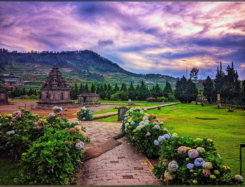 Dataran Tinggi Dieng di Wonosobo, Jawa Tengah menyimpan banyak mitos dan misteri.