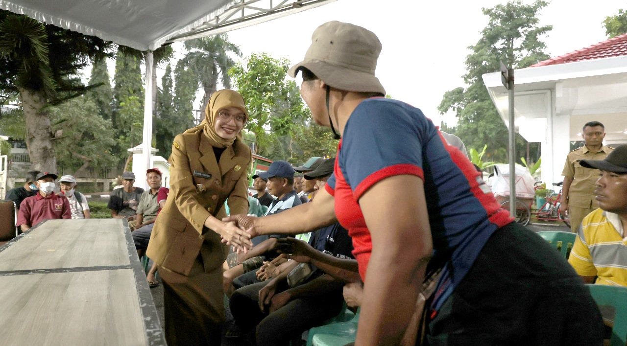 Puluhan Tukang Becak di Kota Kediri Bukber dengan Wali Kota Vinanda, Ini Keluhan yang Disampaikan