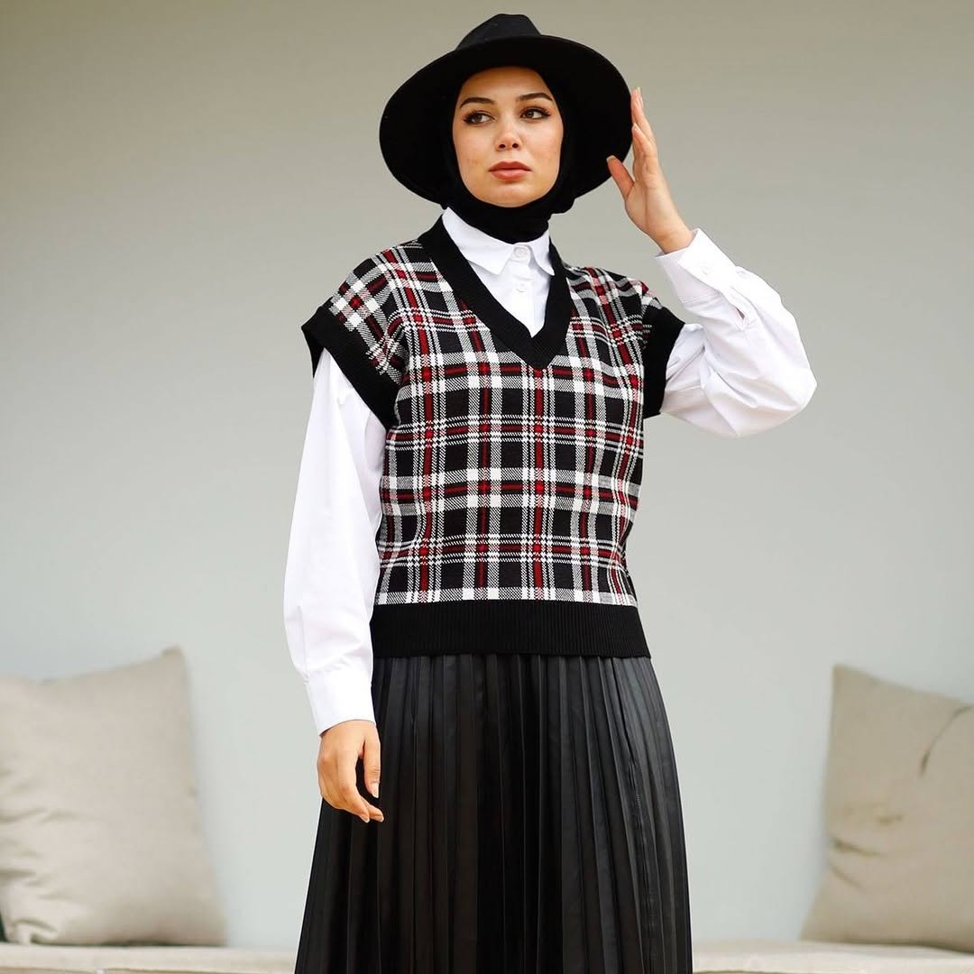 Rekomendasi Vest Stylish untuk Acara Formal dan Kasual (Sumber : instagram.com/modasimacom)