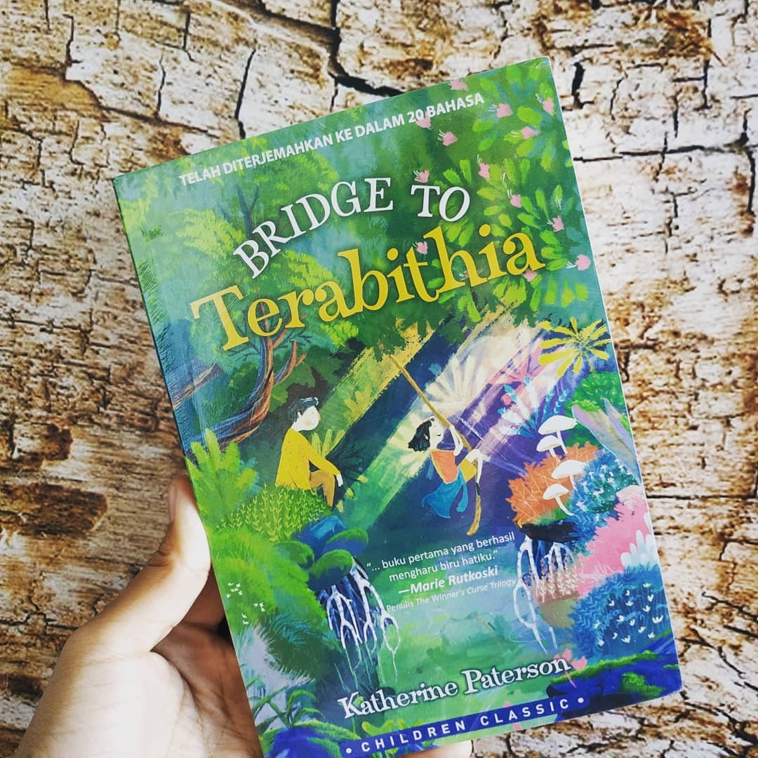 Ilustrasi Cover Buku Bridge to Terabithia