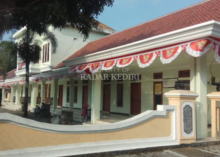 Suasana kantor Desa Gadungan, Kecamatan Wates, Kabupaten Kediri.