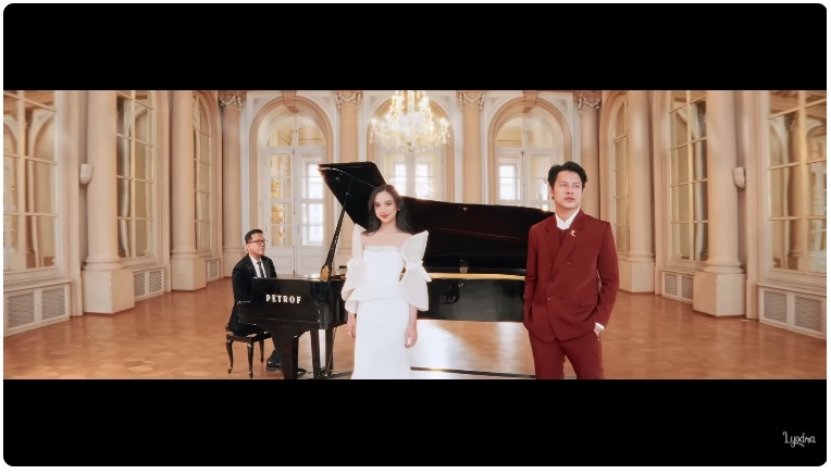 tangkapan layar dari offcial music video Andi Rianto, Lyodra, Rony Parulian untuk lagu baru berjudul &ldquo;Kau Selalu Di Hati&rdquo;  (Sumber : tangkapan layar youtube.com/ Lyodra Official)