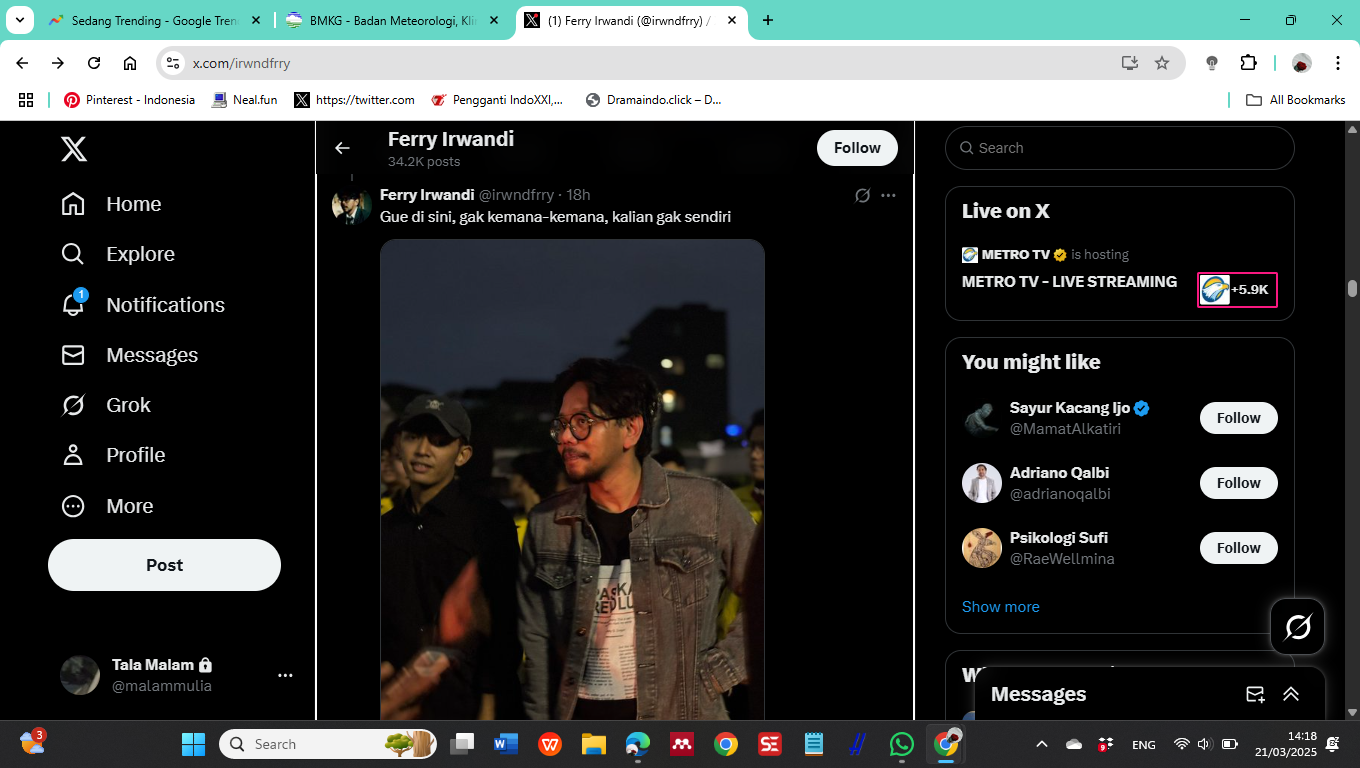 Ferry Irwandi Turun ke Jalan Membersamai Para Demonstran