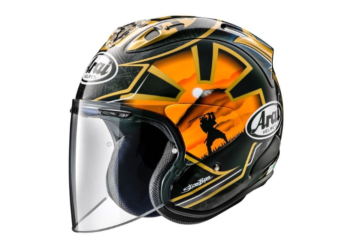 Helm half face yang support intercom.