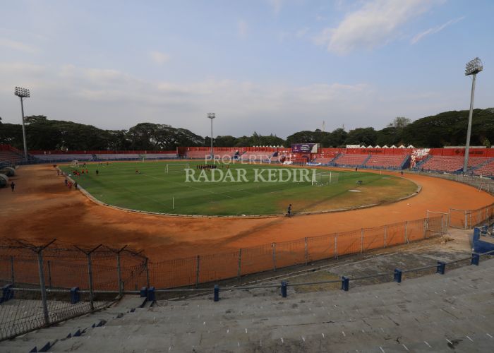 Stadion Brawijaya Kota Kediri.