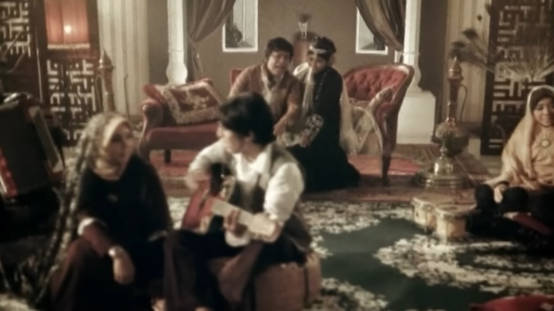 Video klip lagu Yank dari Wali Band.