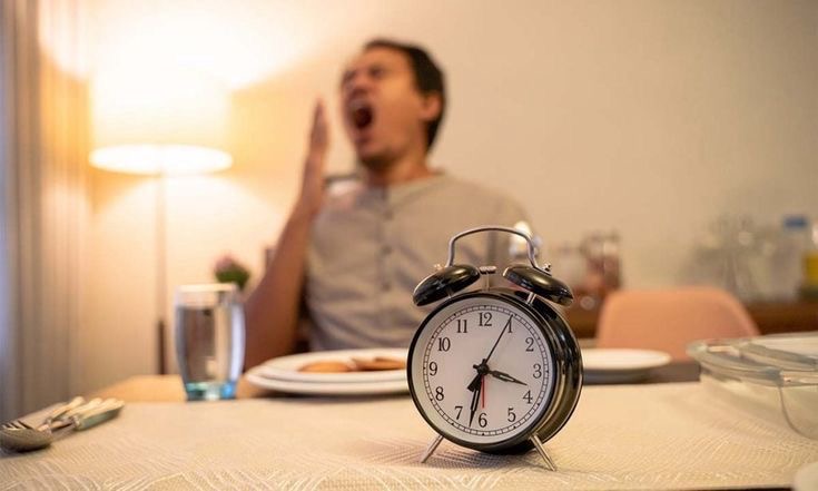 Ilustrasi orang yang akan mengqadha puasa.