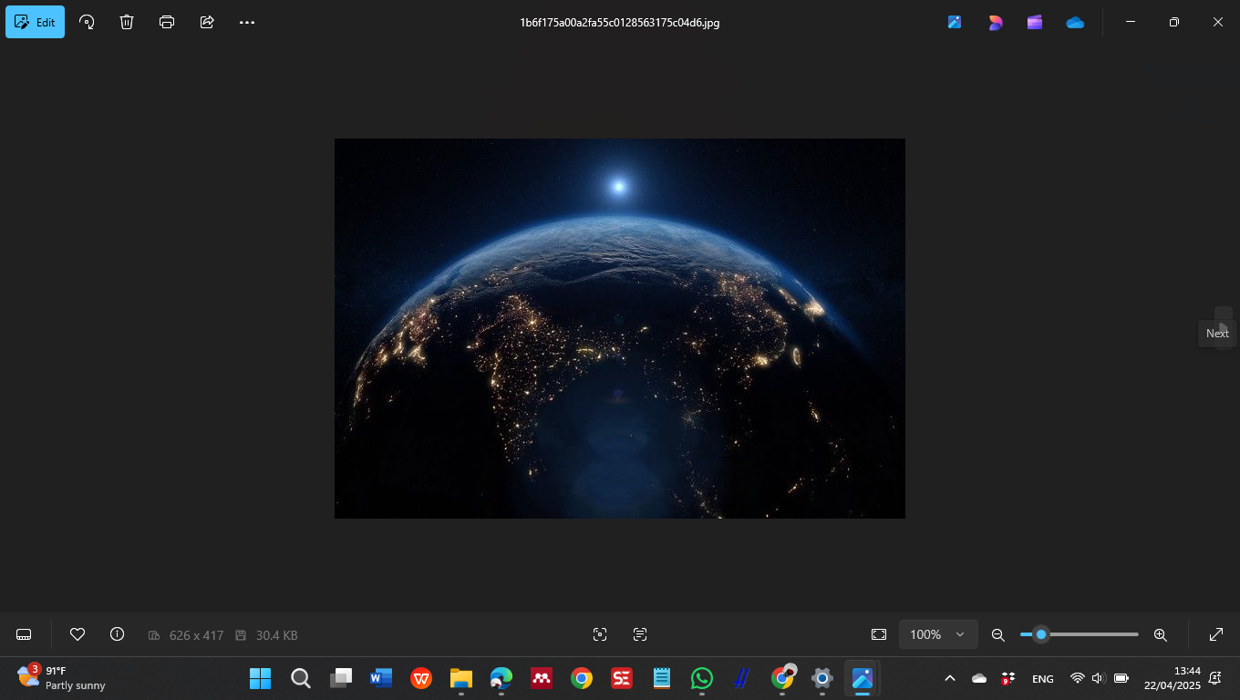 Ilustrasi Bumi di Semesta yang Luas