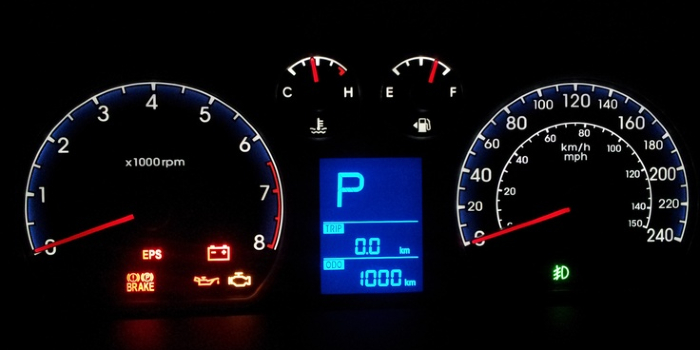 odometer mobil