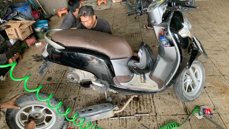10 Istilah Otomotif yang Harus Diketahui Pemula Sebelum ke Bengkel