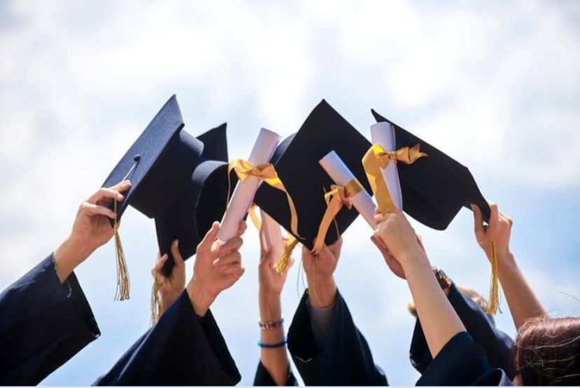 Polemik larangan wisuda sekolah disoroti Mendikdasmen Abdul Mu