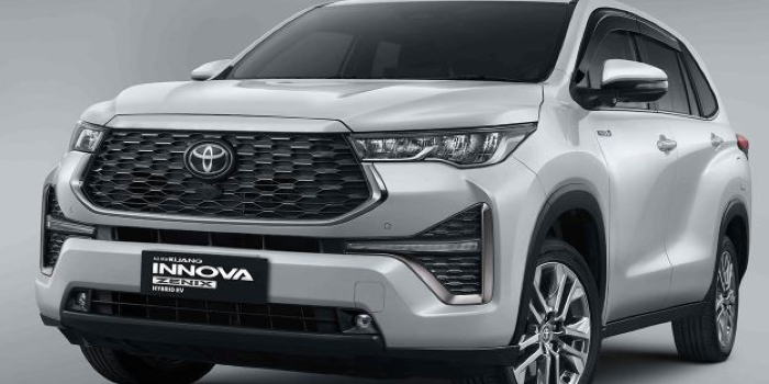 Toyota Kijang Innova Zenix Hybrid