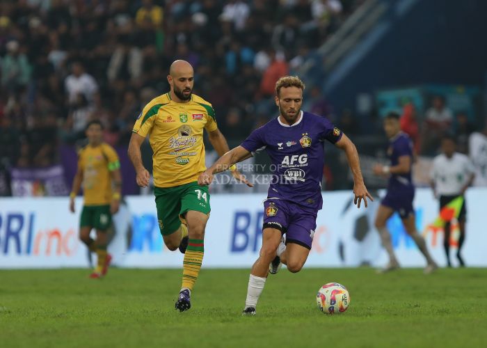 Usai menghadapi Persebaya, Persik Kediri akan ganti menantang Arema FC di Stadion Kanjuruhan.