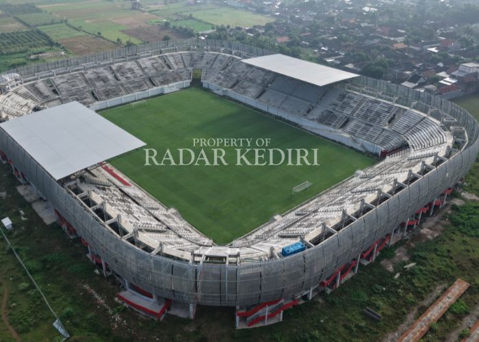 MEGAH: Stadion Gelora Daha Jayati (GDJ) tampak dari atas.