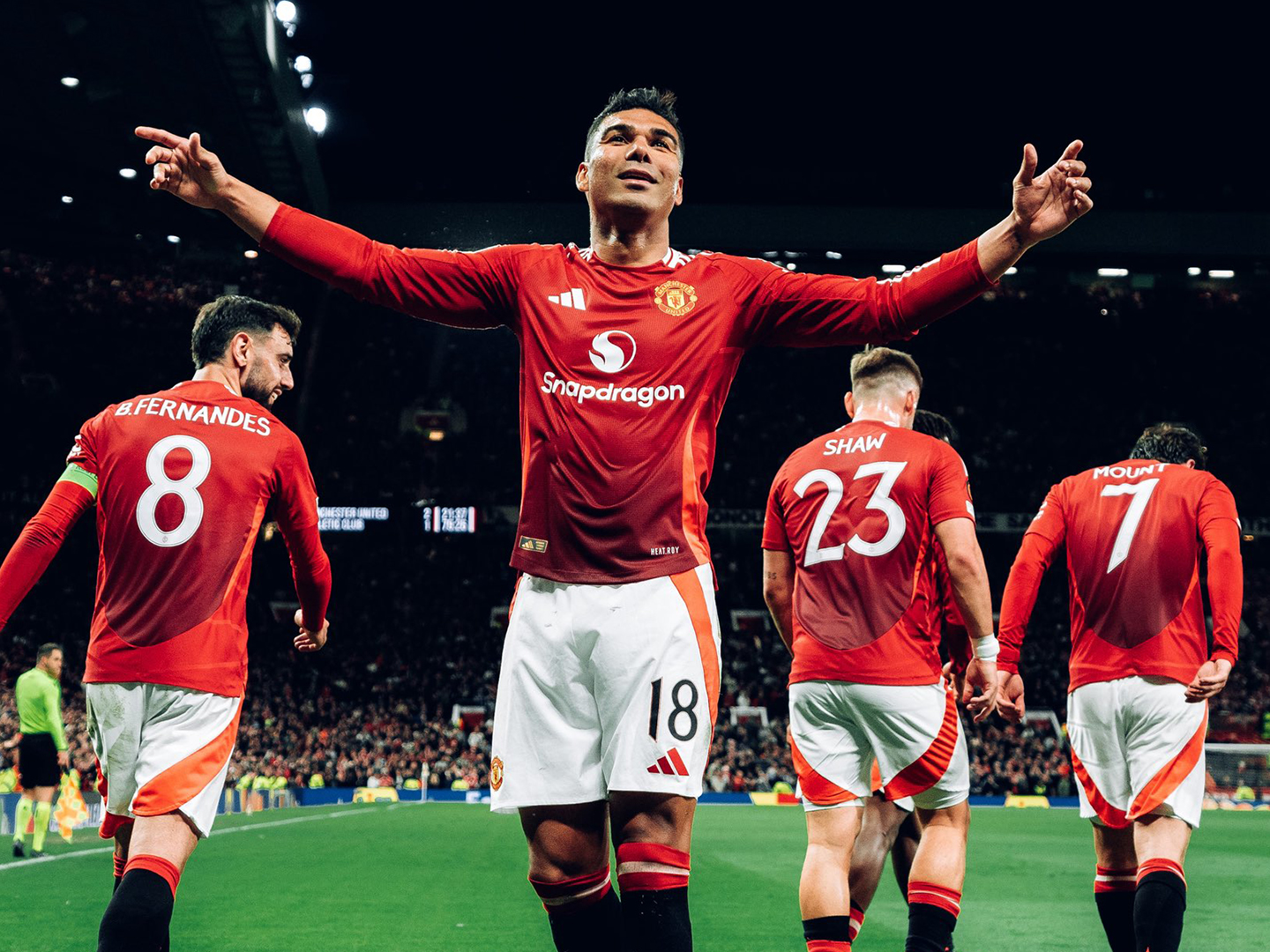 MU rayakan kemenangan di Liga Europa, peluang Liga Inggris punya 6 wakil di Liga Champions.