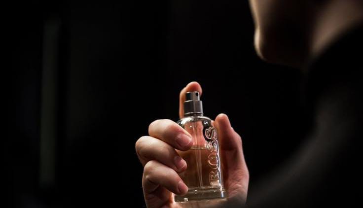 Inilah Alasan Mengapa Aroma Parfum Tidak Tercium Orang Lain