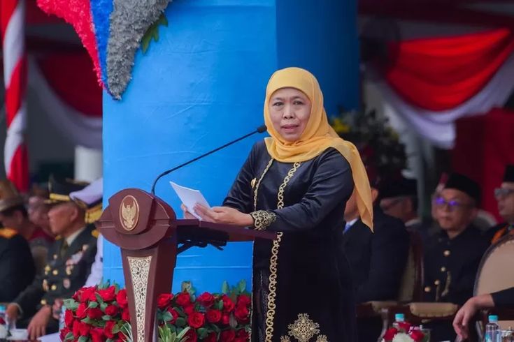 Gubernur Jatim Khofifah Indar Parawansa.