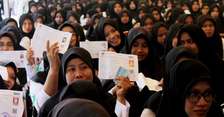 Gambaran para peserta sedang menjalani tes CPNS.