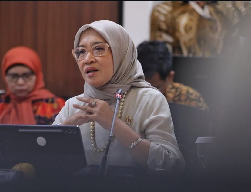 MenPAN RB Rini Widyantini