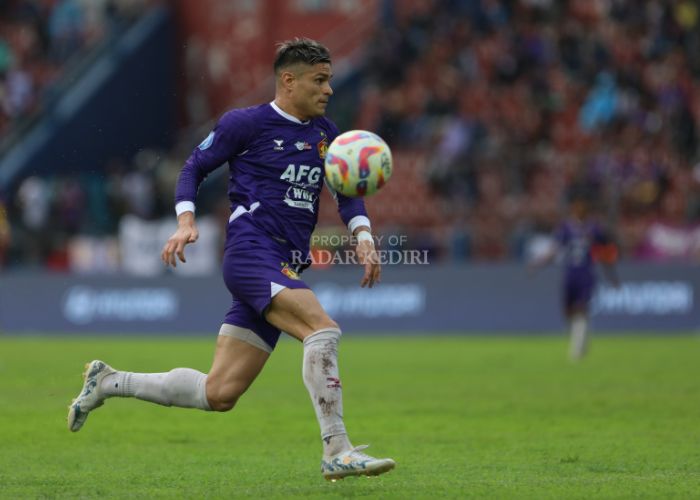 Ramiro Fergonzi, striker Persik Kediri.