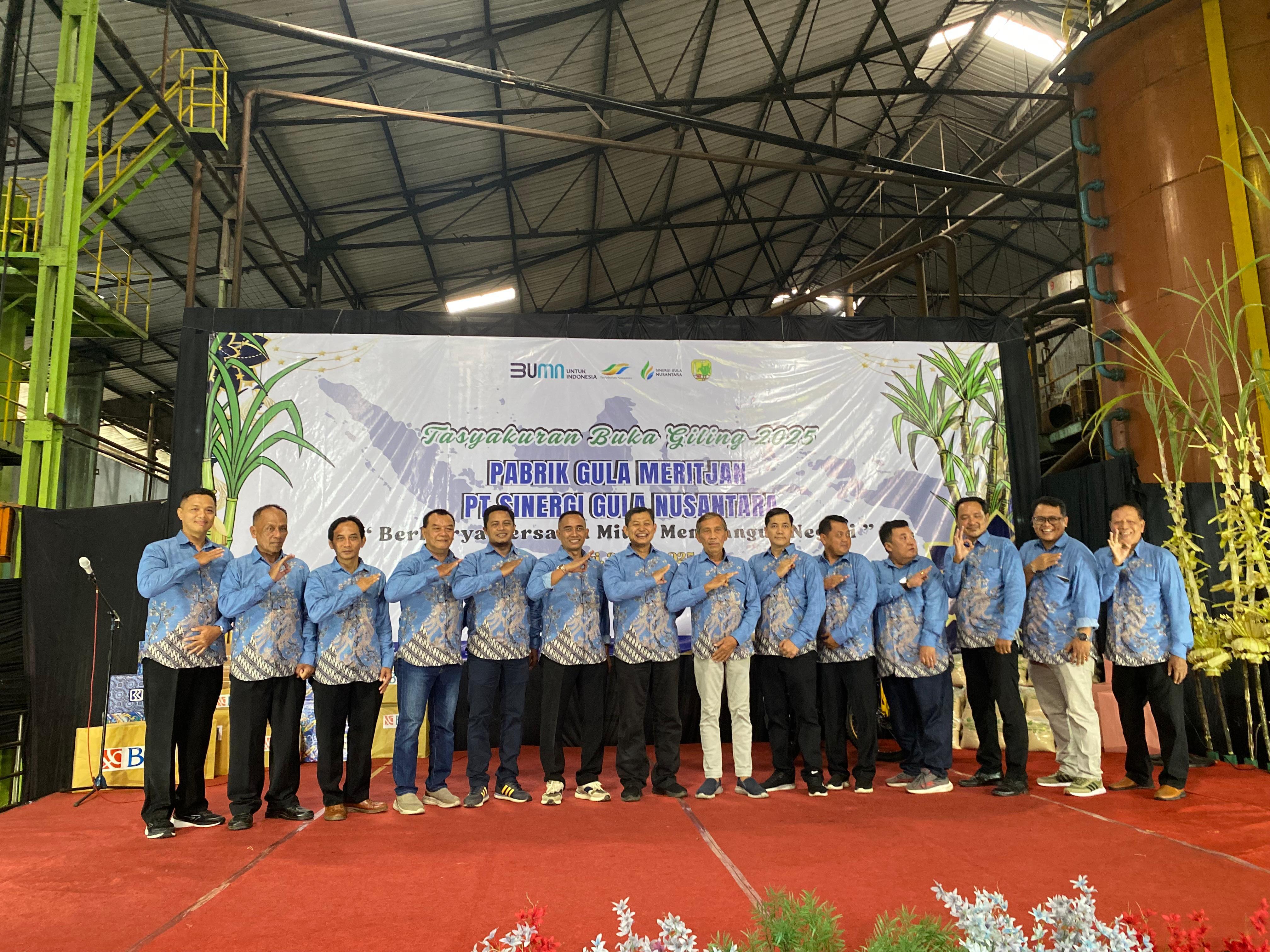Jajaran manajemen dan karyawan PG Meritjan siap menyambut musim giling 2025.
