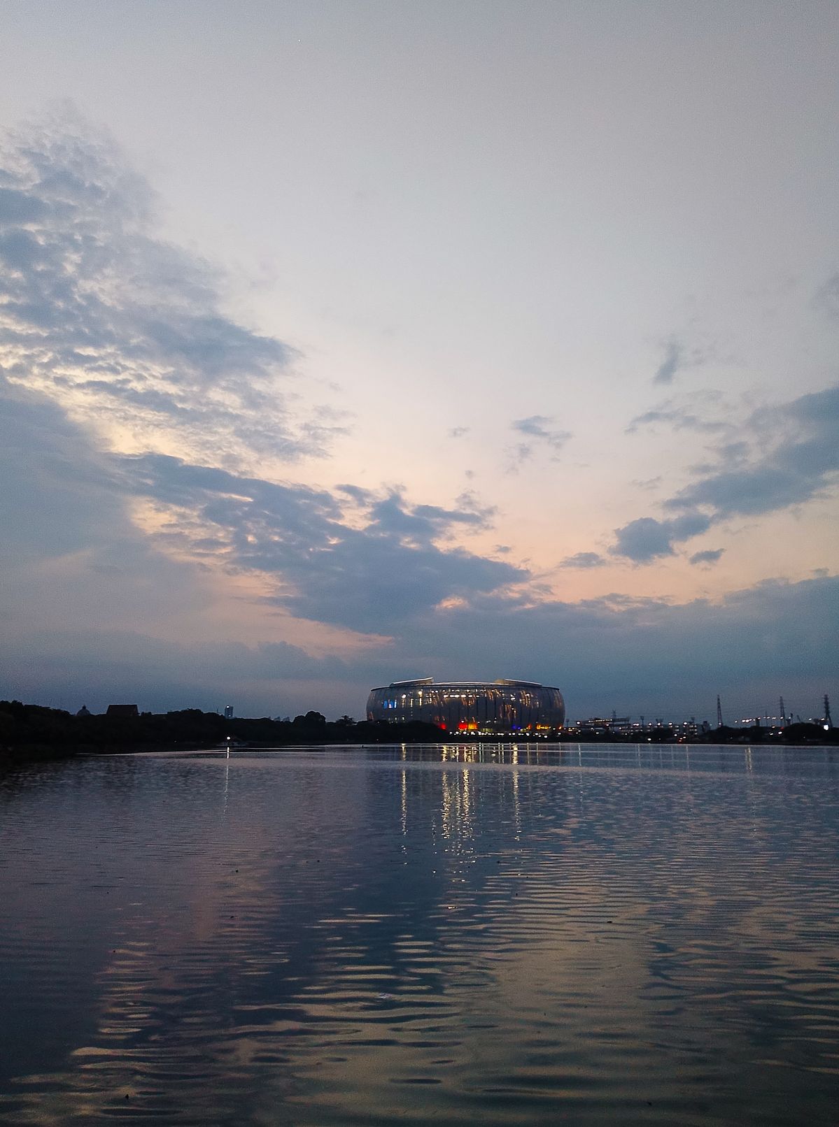 Danau Sunter dan JIS yang Nampak