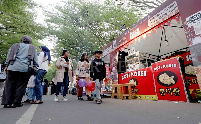Sejumlah stan memasang harga dagangan mereka untuk mempermudah pengunjung bertransaksi di area Festival Kuno-Kini.