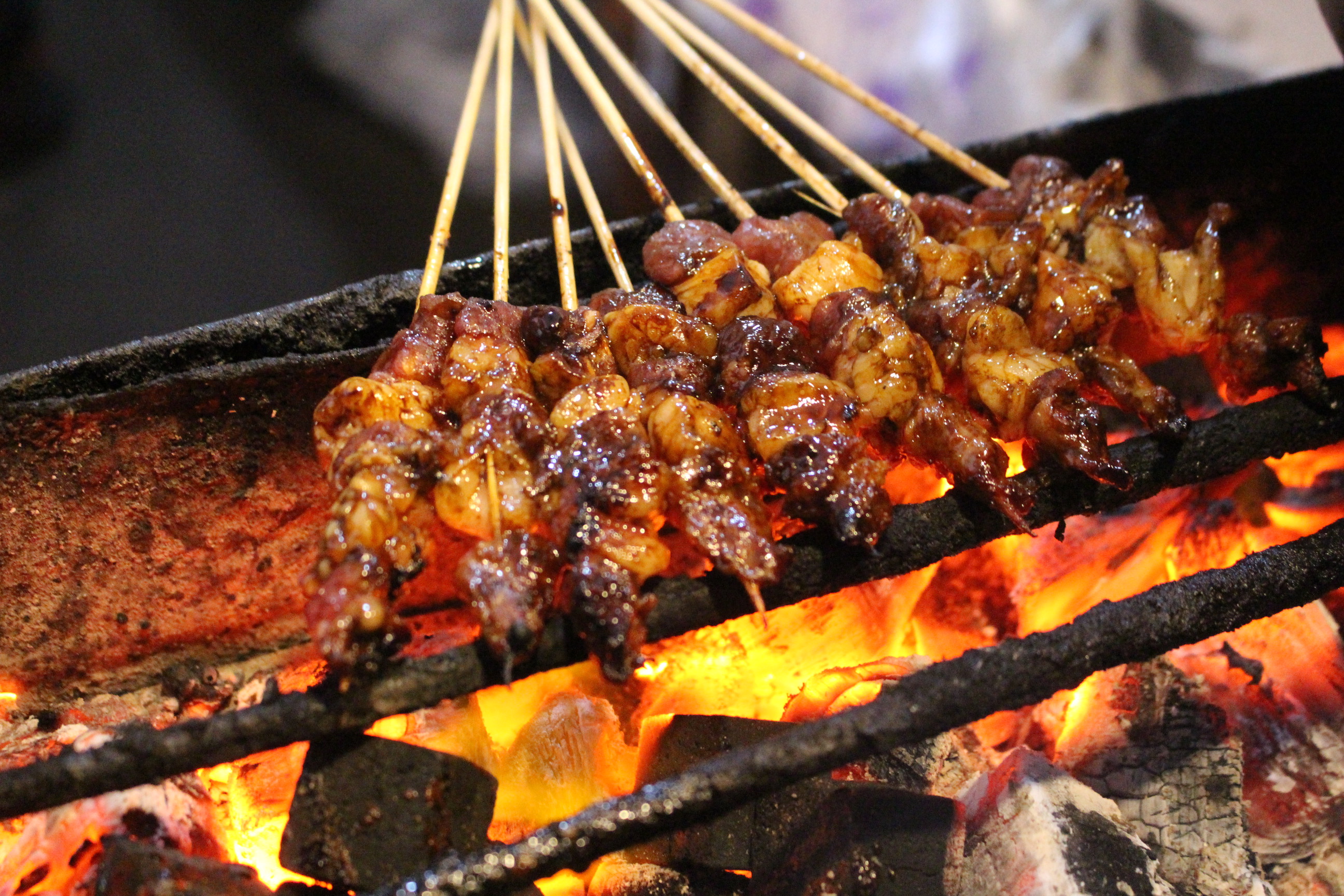 Makanan Sate di Festival Kuno-Kini