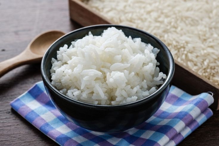 Foto : Nasi putih dingin (Pinterest)