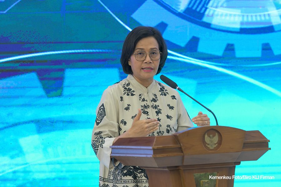 Pemerintah janji gaji ke-13 cair Juni.