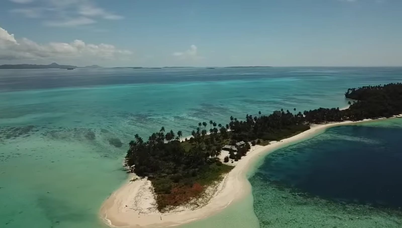 pantai pulau panjang (foto:youtube)