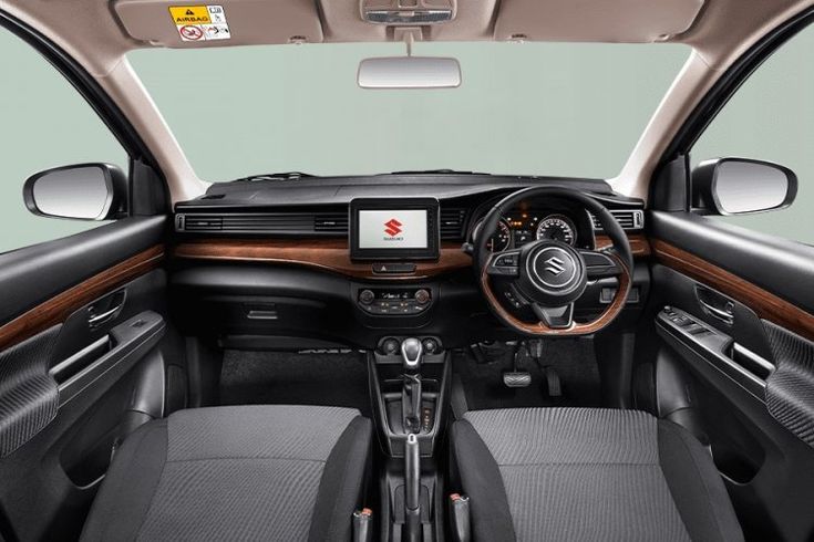 Interior mobil matic.