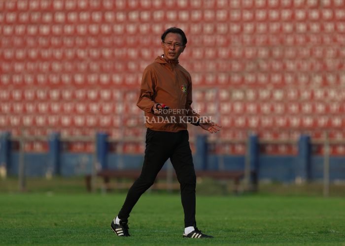 Pelatih Persik Kediri Ong Kim Swee.