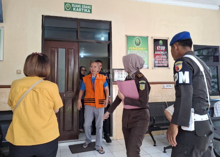 Suasana usai sidang lanjutan Pabrik Rokok Semanggi Mas Agung.